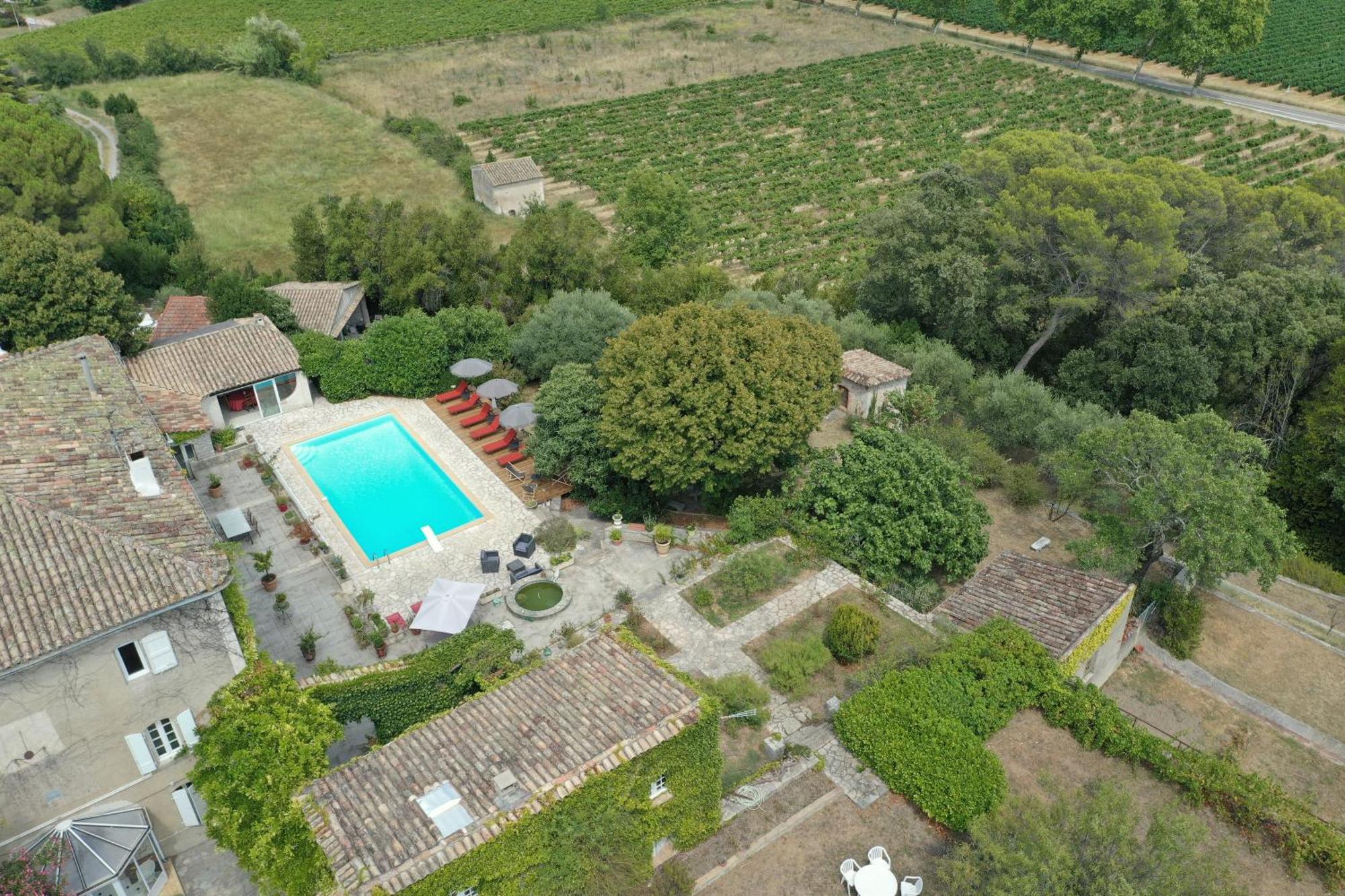 Le Domaine Du Soulier -Gite Et Chambres D'Hotes - La Maison Du Gardien Tornac Exteriör bild